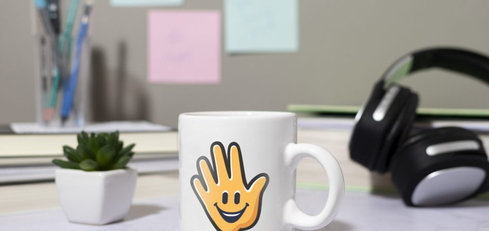 Memesan Souvenir Mug