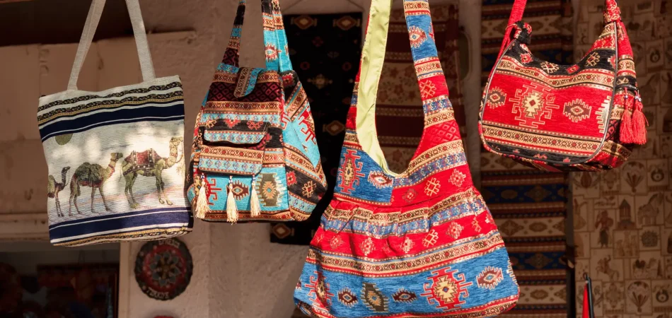 tas souvenir haji dan umroh